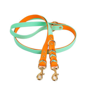 Cuerda de entrenamiento al aire libre de PVC ligera para perros dobles, cuerda de sujeción antienredos suave con liberación rápida especializada para perros pequeños - Product Image 1