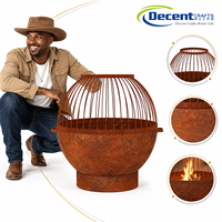 Brasero d'extérieur sphérique en acier Corten pour bois, avec barres supérieures en cage et poignées, finition patine de rouille, pour patio