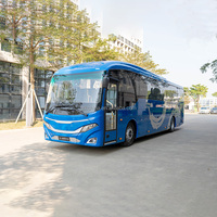 Autocar touristique automatique Guangtong de luxe de 12 m, 50 à 70 places, conduite à droite, nouveau moteur diesel Euro 3-6, émissions 6-8L