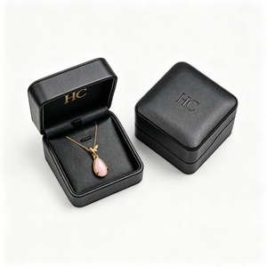 Boîte à bijoux de luxe en similicuir à charnière pour colliers, avec insert en cuir et marquage à chaud, logo personnalisé pour marques de bijoux OEM - Product Image 2