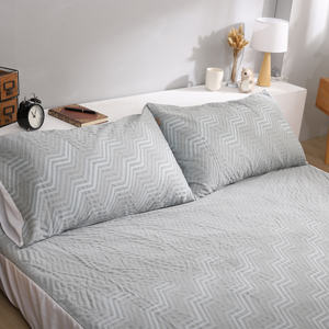 Cool Touch Fitted Sheet - Lightweight <b>Comfortable</b> & Skin-Friendly Summer Hot Selling Bedding Fitted Sheet - Product Image 2