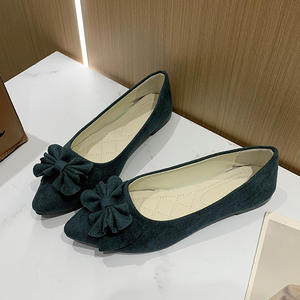 14 لونًا بسعر رخيص للبيع بالجملة أحذية مسطحة عصرية للسيدات بفيونكة أحذية باليه مسطحة أحذية مريحة سهلة الارتداء للنساء - Product Image 5