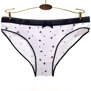 Sous-vêtements Yun Meng Ni, jolies culottes blanches à fleurs pour femmes - Product Image 5