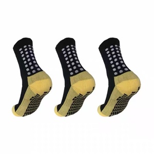 Calcetines Deportivos Unisex JZVINA hasta la Pantorrilla con Diseño de Bloques de Colores y Puntos de Silicona Antideslizantes para Entrenamiento Multideportivo - Product Image 4