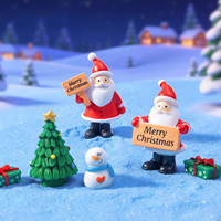 Figur Resin Miniatur Natal Manusia Salju Santa Claus Dekorasi Natal Mini untuk DIY Liburan Musim Dingin Desa Natal Rumah
