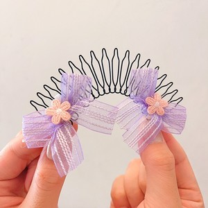 This trendy new hair comb for kids, featuring a cute cartoon design, is perfect for girls and can be used as a hair <b>clip</b> or - Product Image 2