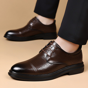 Chaussures habillées en cuir noires ajourées à lacets pour hommes, style Oxford, pour mariage, cérémonie, affaires et décontracté - Product Image 4