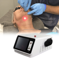 Appareil de beauté à double longueur d'onde 980 nm 1470 nm avec plusieurs embouts pour différents besoins de soins du visage et du corps
