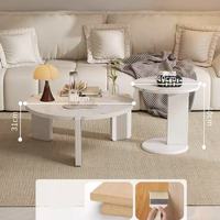 Ensemble de tables basses gigognes Wabi-Sabi avec plateau en pierre frittée et base en bois pour salon