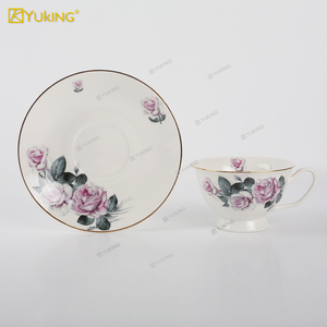 Servizio da tavola in porcellana di alta qualità 16 <span class=keywords><strong>18</strong></span> 20 pz <span class=keywords><strong>Set</strong></span> da pranzo all'ingrosso <span class=keywords><strong>piatti</strong></span> con Design floreale <span class=keywords><strong>Set</strong></span> di stoviglie da ristorante di lusso - Product Image 6