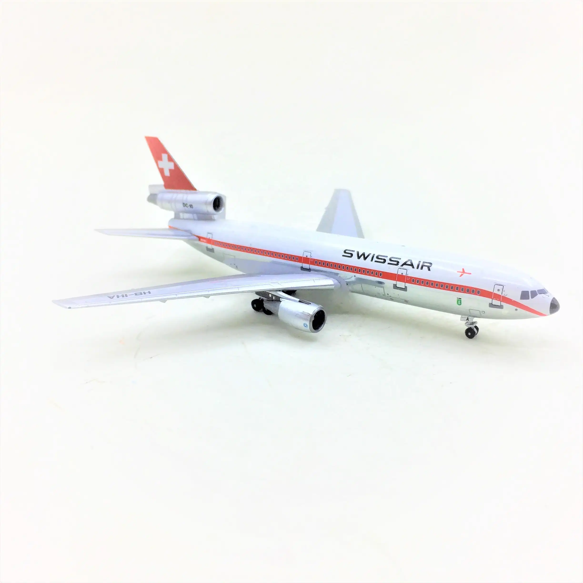 Personalizado 1 400 modelo de avión Dauglas DC-10 de alta detallada de fundición modelo de avión para aire suizo