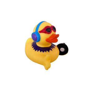 Logo Personnalisé Rock Duck Petit Canard Jaune Jouet de Bain Jouet de Jeu d'Eau avec Fonction de Couinement Vente en Gros Distributeur Automatique Cadeau de Noël - Product Image 5