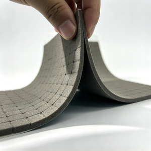 Lámina de espuma antiestática de corte transversal para absorción de impactos en superficies curvas en gabinetes industriales - Product Image 1