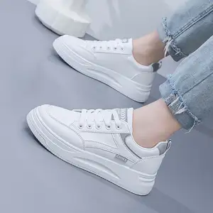 2022 Atacado Moda Feminina Sapatos Brancos Personalizado Sapatos De Caminhada De Fitness Zapatos Mulheres Sneakers Respirável Running Shoes