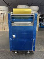 Automatische trayverpakkingsmachine voor vers fruit, groenten en vlees; commerciële clingfilm-wikkelmachine voor supermarkten