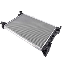Radiateur de refroidissement du moteur en aluminium pour Mercedes Benz Classe C W204 250CDI 2010 Numéro OE 0995002703 Approvisionnement fiable en gros
