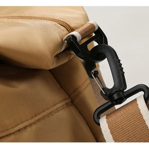 Nueva bolsa de fitness de tela Oxford al por mayor, bolsa de fitness de <span class=keywords><strong>Yoga</strong></span> de separación seca y húmeda de un solo hombro de mano, bolsa de equipaje - Product Image 4