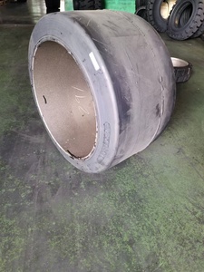 Buon prezzo pneumatici per ruote in gomma premere su pneumatici solidi 22x12x16 <span class=keywords><strong>TR</strong></span> e pneumatici con motivo liscio - Product Image 4