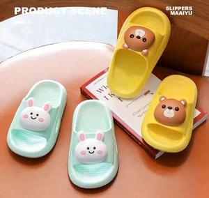 Chaussons pour femmes en PVC de haute qualité, prix bas, vente en gros d'été, fournisseur de prix avantageux, dessin animé <span class=keywords><strong>Pikachu</strong></span> - Product Image 3