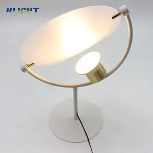 Lampu Meja LED Sederhana Furniture Hotel, Perlengkapan Cahaya Modern Dalam Ruangan GU10