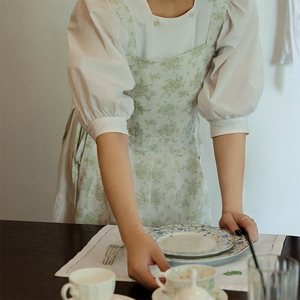 Korean Style Floral Printed Bib <b>Apron</b> Adjustable Waist A-Line Design For Daily Use Women <b>Kitchen</b> Wear - Product Image 4
