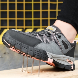 Bottes <span class=keywords><strong>de</strong></span> travail en caoutchouc pour hommes pour femmes chaussures <span class=keywords><strong>de</strong></span> <span class=keywords><strong>sécurité</strong></span> antidérapantes à bout en acier pour isolation électrique <span class=keywords><strong>de</strong></span> cuisine d'usine <span class=keywords><strong>de</strong></span> construction - Product Image 4