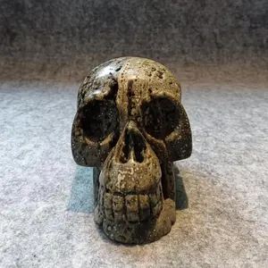 Vente d'usine 5.0 pouces Crânes de pierres précieuses Crânes d'arts et d'artisanat en cristal sculpté réaliste de haute qualité pour la mode cool
