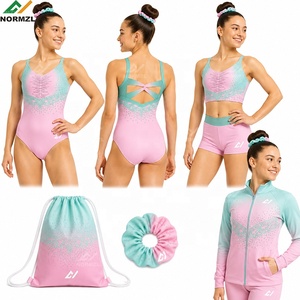 <span class=keywords><strong>Justaucorps</strong></span> <span class=keywords><strong>de</strong></span> gymnastique à strass, veste d'échauffement color-block, short d'entraînement, sac <span class=keywords><strong>de</strong></span> rangement, chouchous pour cheveux – L'Académie <span class=keywords><strong>de</strong></span> gymnastique tout-en-un - Product Image 1