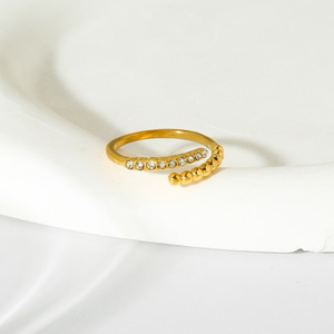 Anillos Clásicos Minimalistas de Acero Inoxidable con Baño de Oro de 18K, Incrustaciones de Circonita y Cuentas Geométricas en Capas, Joyería Delicada para Boda y Compromiso - Product Image 4