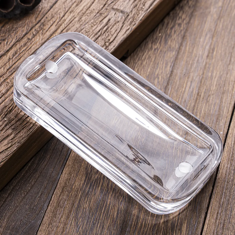 ユニークなデザイン透明な穴あきクリスタルレンガハンギングピース鋳造クリスタルガラスレンガ穴付き