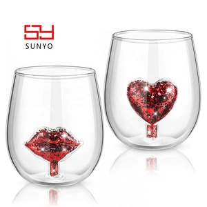 Verre à vin sans pied personnalisé de 450 ml, artisanal, résistant au lave-vaisselle, réutilisable, en verre borosilicate de haute qualité, avec décoration en forme de cœur confetti - Product Image 1