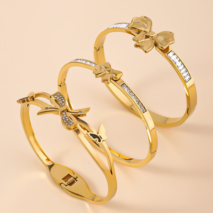 Bán Buôn Đồ Trang Sức Thời Trang Tốt Thép Không Gỉ 18K Vàng-Mạ Pha Lê <span class=keywords><strong>Bowknot</strong></span> Bướm Hoa Cuff Vòng Đeo Tay <span class=keywords><strong>Bangle</strong></span> Cho Phụ Nữ - Product Image 1