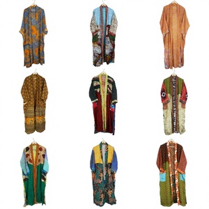 Kimono de Lujo Hecho a Mano Estilo Boho para Mujer, 100% Seda, con Parches Indios, para Vacaciones, Ropa de Dormir, Tejido, Cuello en V - Product Image 2