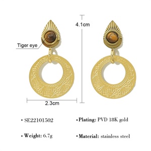 Boucles d'oreilles vintage élégantes pour femmes, en acier inoxydable, avec pierres précieuses creuses, breloques rondes, pour femmes - Product Image 4