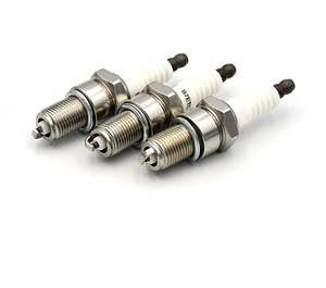 จำหน่ายหัวเทียนมอเตอร์ไซค์สำหรับ SUZUKI รุ่น BP6HS L87YC W175Z1 จากโรงงานโดยตรง - Product Image 5