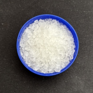 Prix de produit chaud alcool polyvinylique PVA PVOH 2688 2488 2088 GRANULES BP24 BP-26 soluble dans l'eau de qualité médicale et industrielle - Product Image 1