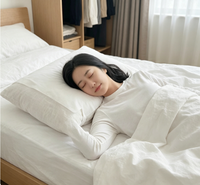 Housse de coussin jetable en tissu non tissé SMS PP blanc 25g, protège-coussin non tissé, taie d'oreiller jetable, coussin de sommeil 45*60cm