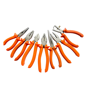 Mini Alicates de 4.5 Pulgadas, Juego de 4 Herramientas Multifunción que Incluye Alicates Combinados, de Punta Larga, de Corte <span class=keywords><strong>Diagonal</strong></span> y de Corte Frontal, Color Rojo - Product Image 1