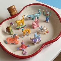 Pendentifs Animaux Mignons et Tendance, Breloques Chat, Chien, Zèbre, Lapin sur Skateboard, Accessoires DIY pour Bracelets et Colliers Transfrontaliers