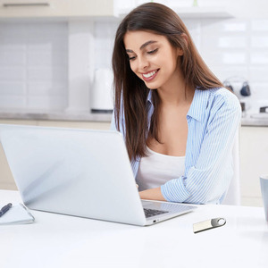 อุปกรณ์จัดเก็บข้อมูล แฟลชไดร์ฟโลหะ ยูเอสบีสติ๊ก เพนไดร์ฟ เมมโมรี่ โปรโมชั่น ของที่ระลึก  ความจุ 2GB 4GB 8GB - Product Image 4