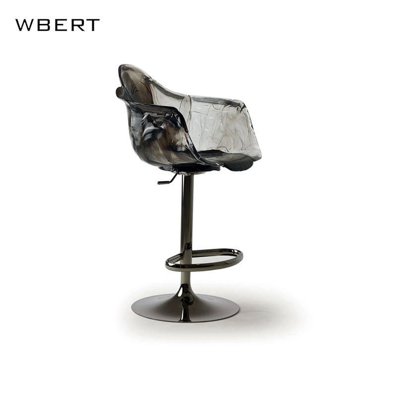 สีเทาเข้ม