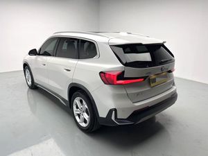 2026 <span class=keywords><strong>IX1</strong></span> EDrive25L X Design Package SUV Eléctrico Usado, EV Premium de Distancia Entre Ejes Larga, Bien Mantenido, Stock Disponible - Product Image 6