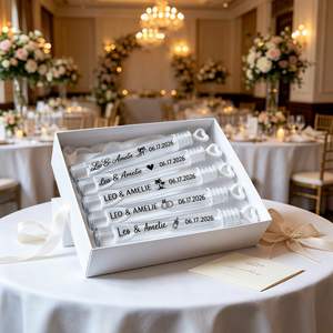 Autocollants de mariage personnalisés pour tubes à bulles, 100 étiquettes de bulles de mariage personnalisées, autocollants transparents imperméables - Product Image 1