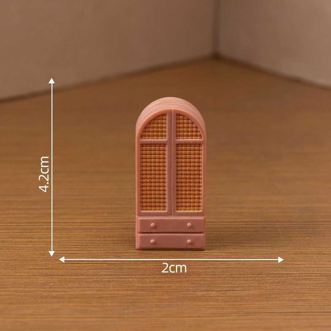 11 grandes armoires [4,2*2 cm]