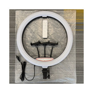 Luce ad Anello Fotografica da 18 Pollici, Lampada LED per <span class=keywords><strong>Video</strong></span> e Selfie <span class=keywords><strong>con</strong></span> Treppiede, Vendita all'Ingrosso - Product Image 3