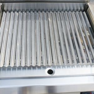 Équipement de cuisine commerciale Grille robuste Bureau Gaz Style lave Rock Grill Acier inoxydable Gaz Teppanyaki Grill - Product Image 4