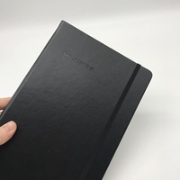 Carnet en cuir noir 2023 avec logo en relief et bande élastique journal de remerciement