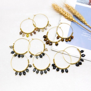 Pierre précieuse naturelle minimaliste femmes pierre femmes Quartz bijoux à la main grand cerceau breloques boucles d'oreilles - Product Image 1