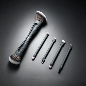 YRX - Juego de Brochas de Maquillaje Multifuncionales Portátiles 10 en 1, Brocha para Base de Maquillaje Plana y Angulada, para Maquillaje Líquido y en Crema - Product Image 1