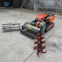 Robot tondeuse télécommandé à moteur diesel avec moteur et boîte de vitesses, poids 600 kg, garantie 1 an pour une utilisation stable sur les pentes